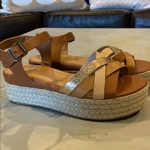 Gold/Tan/Brown/Rose Gold Wedge-Size 7 1/2